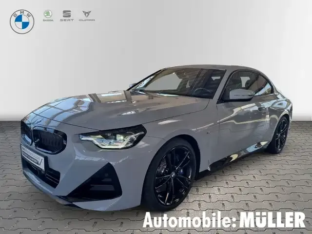 BMW 220