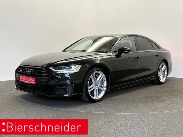Audi S8