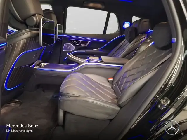 Mercedes-Benz EQS SUV