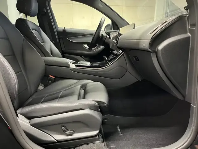 Mercedes-Benz EQC 400