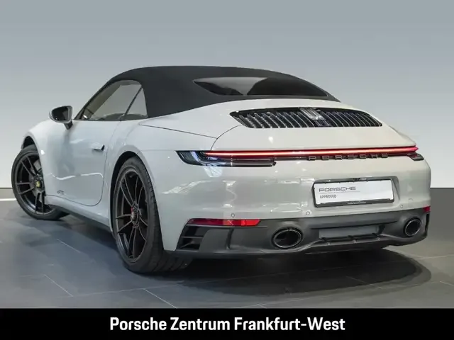Porsche 992