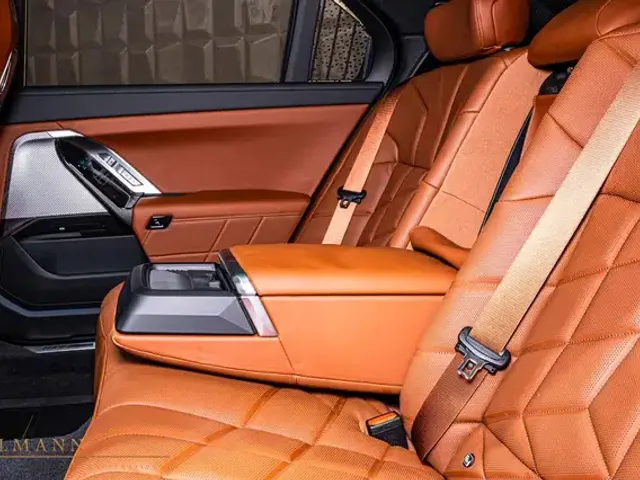 BMW 760
