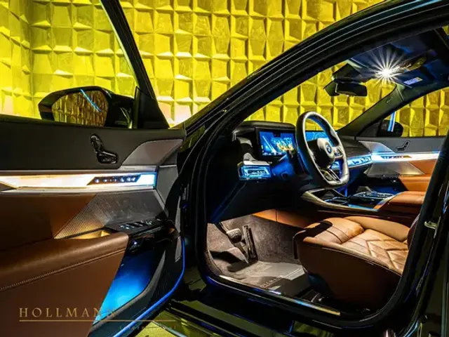 BMW 760
