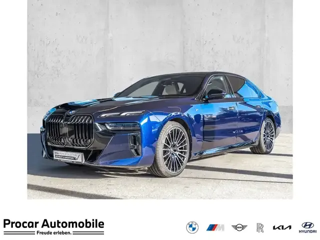 BMW 740