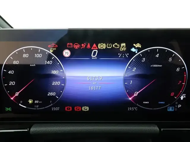 Mercedes-Benz GLA 180