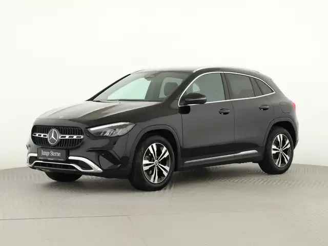 Mercedes-Benz GLA 180