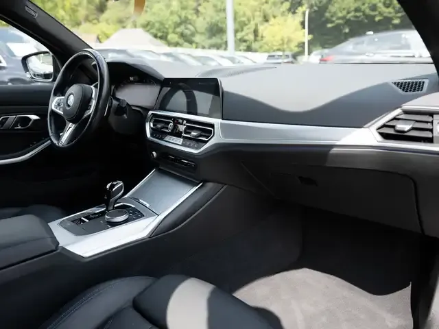BMW 340