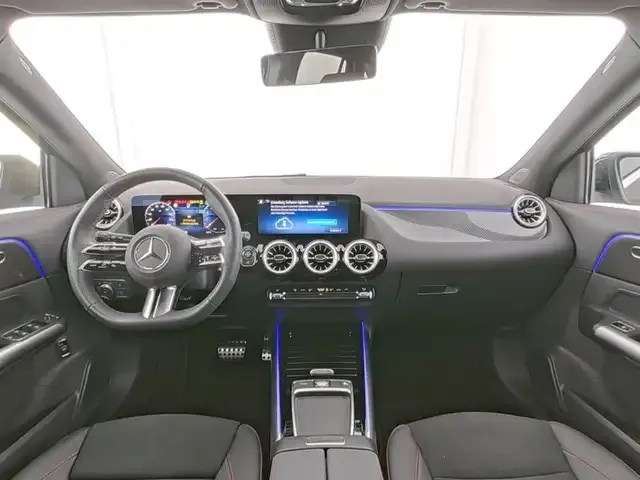 Mercedes-Benz GLA 180