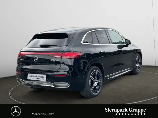 Mercedes-Benz EQE 43