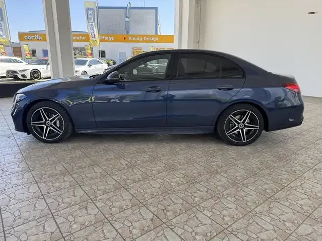 Mercedes-Benz C 220