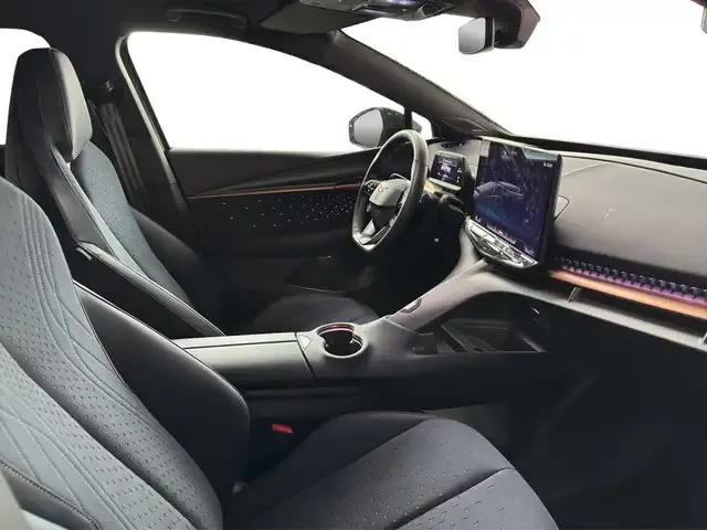 CUPRA Tavascan