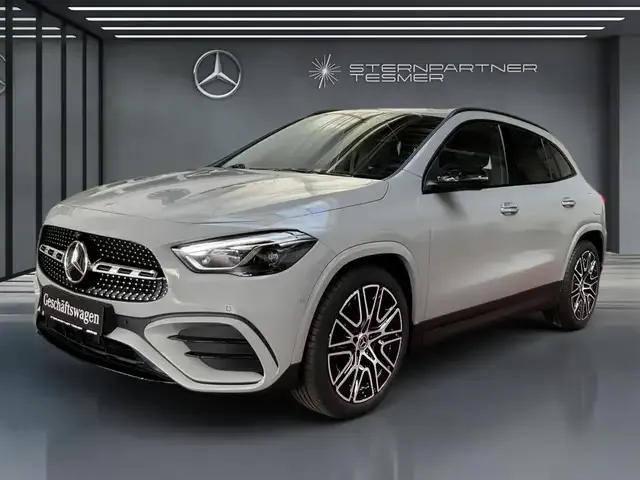 Mercedes-Benz GLA 180