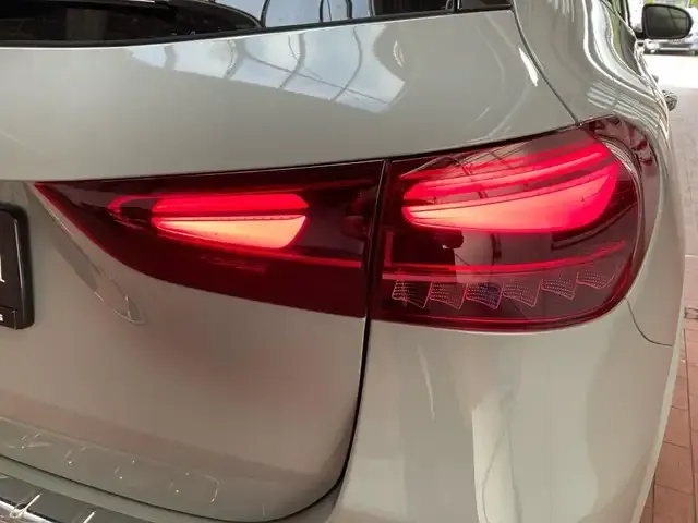 Mercedes-Benz GLA 180