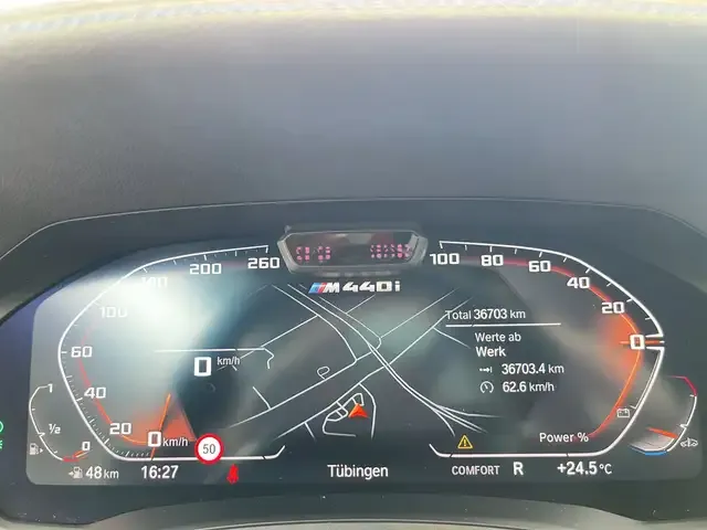 BMW 440