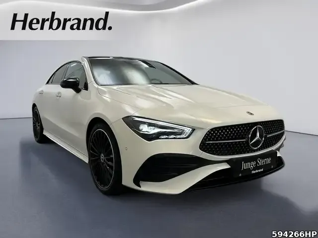 Mercedes-Benz CLA 200