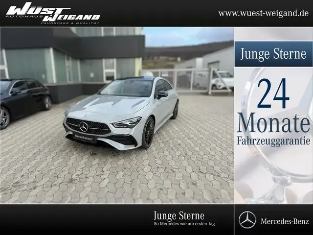 Mercedes-Benz CLA 220