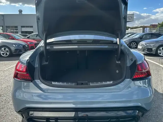 Audi RS e-tron GT