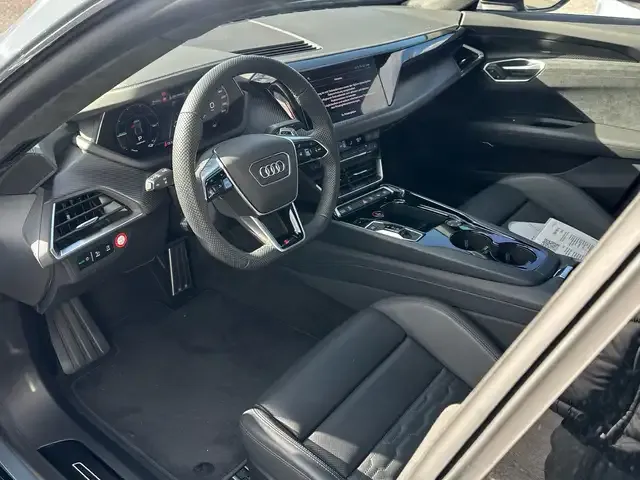 Audi RS e-tron GT