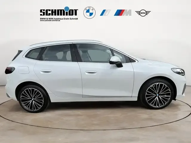 BMW 214