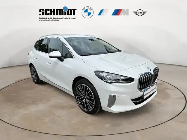 BMW 214