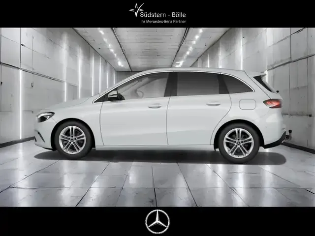 Mercedes-Benz B 220