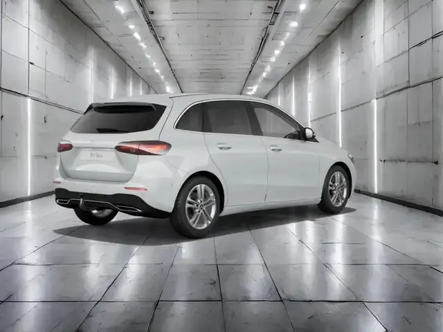 Mercedes-Benz B 220