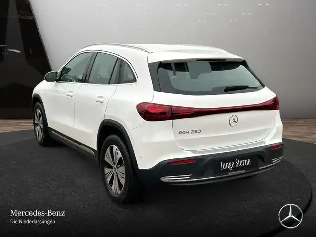 Mercedes-Benz EQA 250