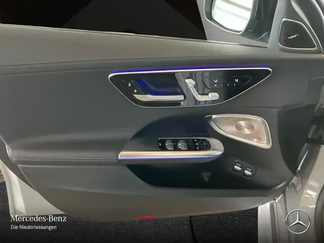 Mercedes-Benz C 400