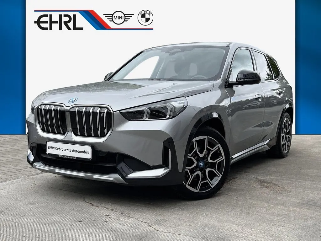 BMW iX1