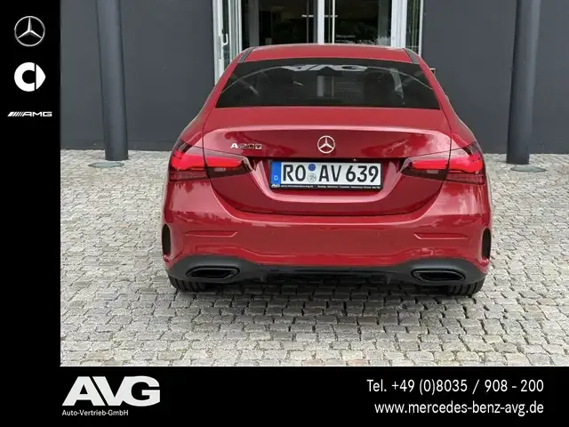 Mercedes-Benz A 200