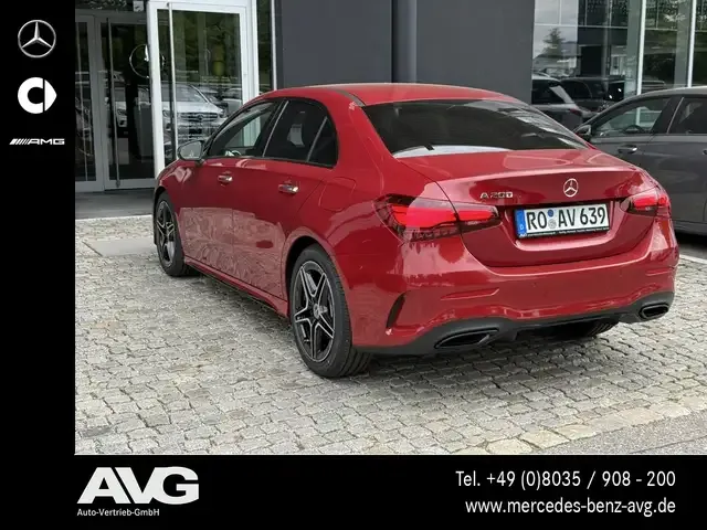 Mercedes-Benz A 200