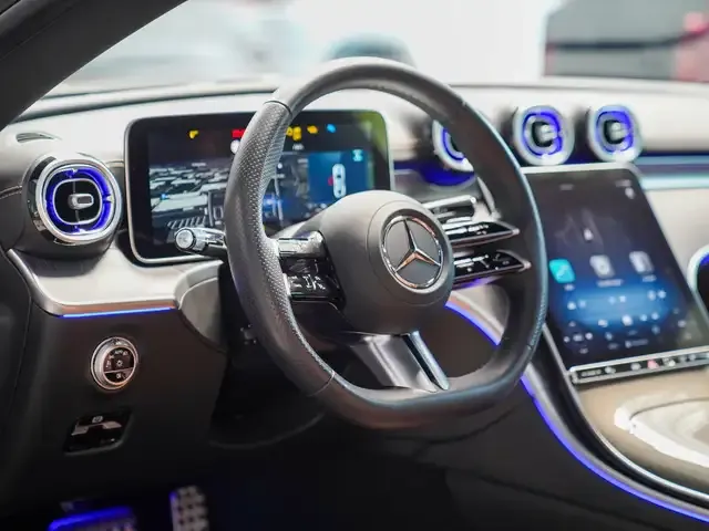 Mercedes-Benz CLE 200