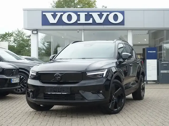 Volvo EX40