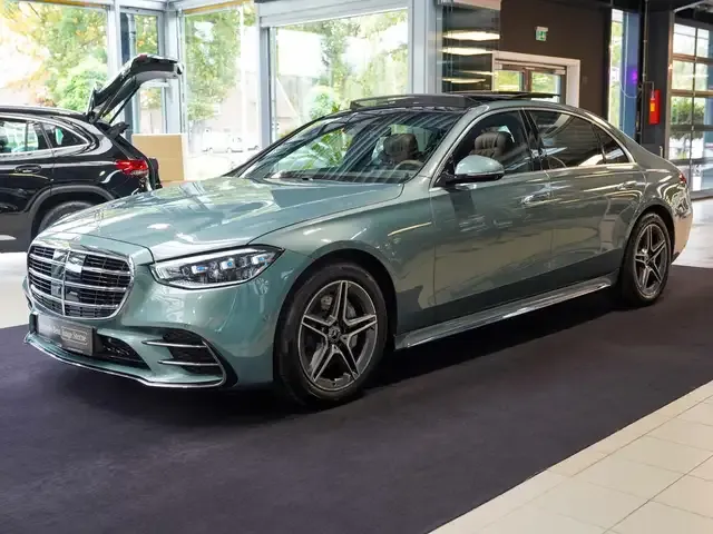 Mercedes-Benz S 500