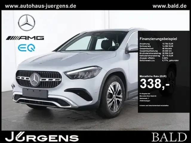Mercedes-Benz GLA 180