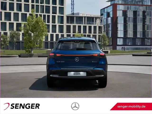 Mercedes-Benz EQA 300