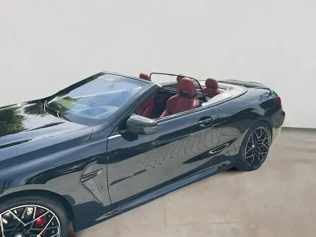 BMW M8