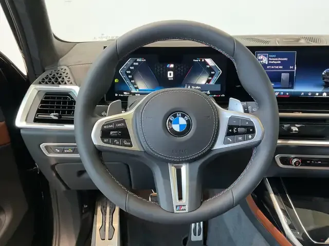 BMW X7 M