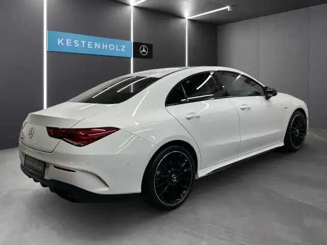 Mercedes-Benz CLA 250
