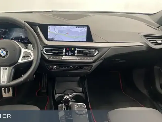 BMW 128