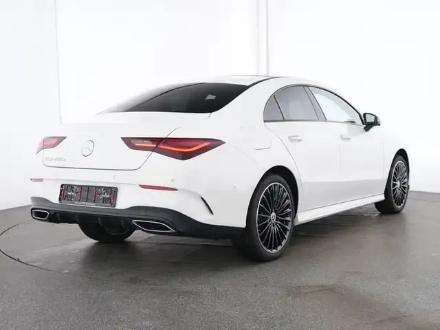 Mercedes-Benz CLA 250