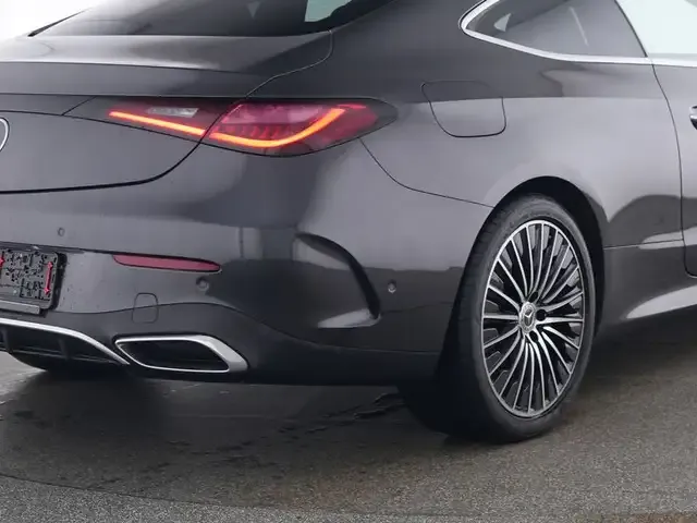 Mercedes-Benz CLE 220