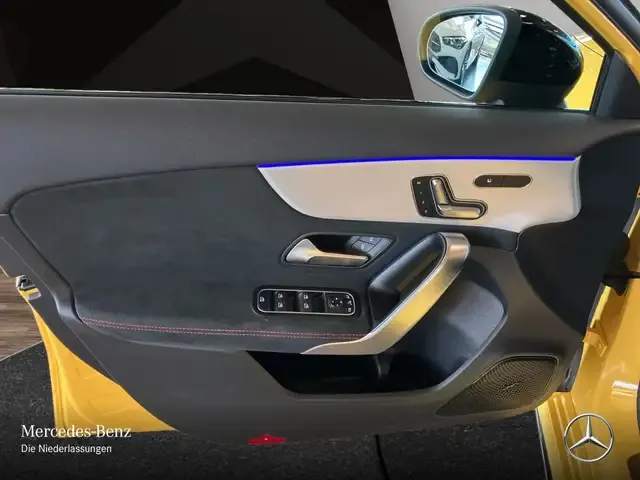 Mercedes-Benz A 35 AMG