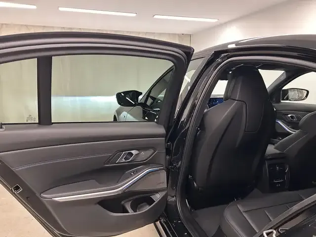 BMW 340