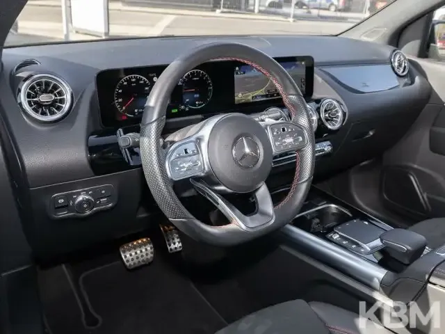 Mercedes-Benz B 250