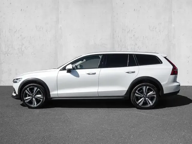 Volvo V60 Cross Country