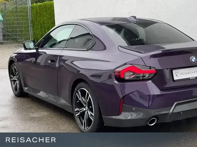 BMW 220