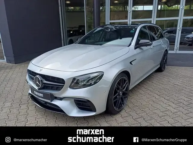 Mercedes-Benz E 63 AMG