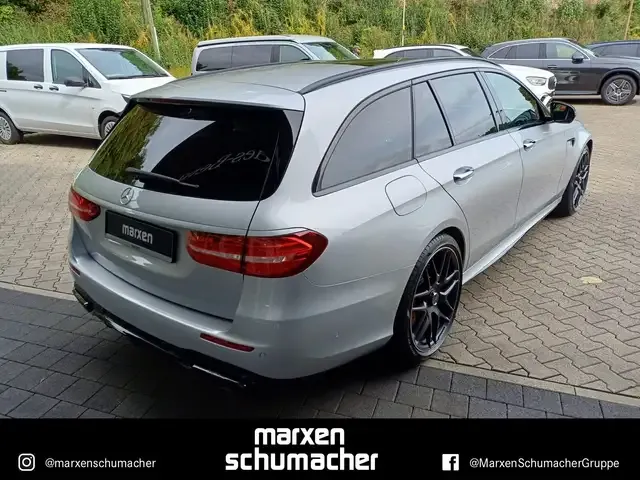 Mercedes-Benz E 63 AMG