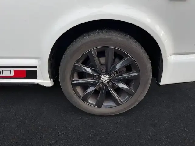 Volkswagen T6.1 California